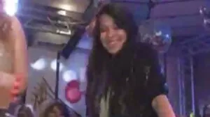 لباس کھیل سملینگک