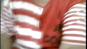 Busty سنہرے بالوں والی ، کے stepsister نے اس منڈوا بلی کے بھائی کے لئے