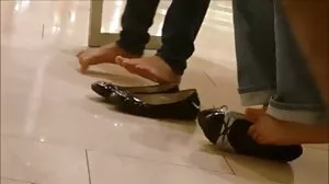فحش منا رشتہ آنکھوں پر پٹی