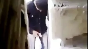 Oldnann arr سینگ سنہرے بالوں والی نانی کے ساتھ خوبصورت لڑکی ایک ساتھ مشت زنی