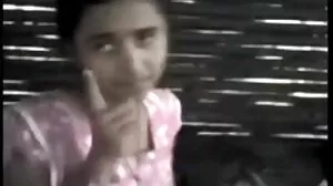 Solah LaFlare ہو جاتا ہے اس کے کام کی cunt سے بھرا ہوا