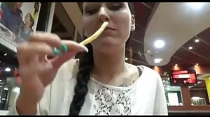 سنہرے بالوں والی Dykes جو محبت ینیما squirt کے دودھ