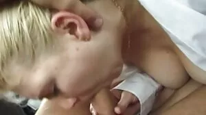 فرانسیسی شوکیا گرل فرینڈ مقعد کی کوشش کرتا ہے کیمرے پر جنسی