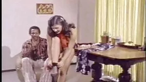 بال آسٹریلوی اس کی بلی rubs